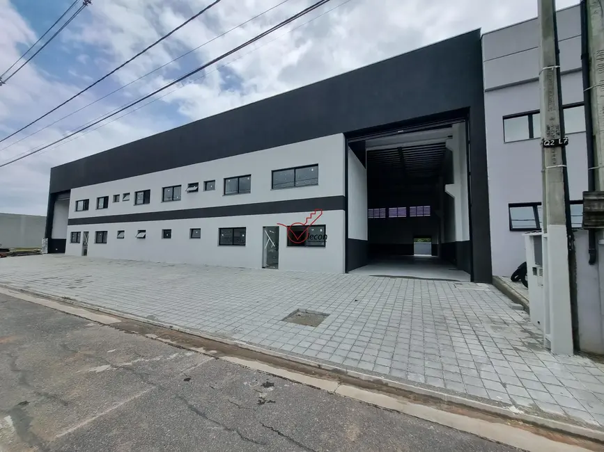 Armazém / Galpão com 3 quartos para alugar, 630m2 em Jardim Califórnia, Jacarei - SP - imagem 5 Foto 5 de Armazém / Galpão com 3 quartos para alugar, 630m2 em Jardim Califórnia, Jacarei - SP