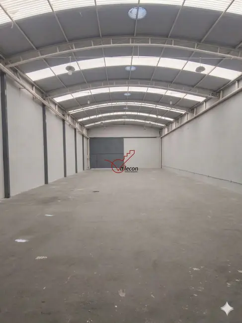 Foto 5 de Armazém / Galpão para alugar, 300m2 em Sao Jose Dos Campos - SP