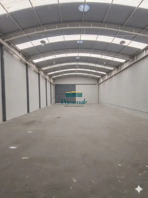 Foto 5 de Armazém / Galpão para alugar, 300m2 em Sao Jose Dos Campos - SP