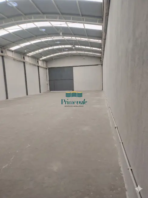 Foto 3 de Armazém / Galpão para alugar, 300m2 em Sao Jose Dos Campos - SP
