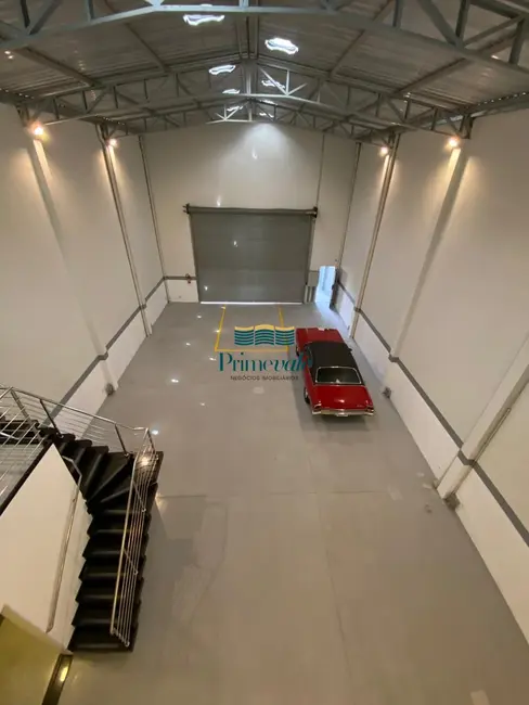 Foto 9 de Armazém / Galpão com 2 quartos para alugar, 340m2 em Sao Jose Dos Campos - SP