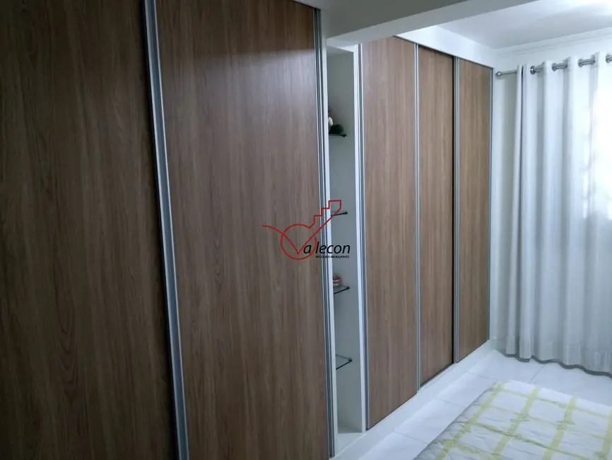 Foto 8 de Casa com 2 quartos à venda, 85m2 em Sao Jose Dos Campos - SP