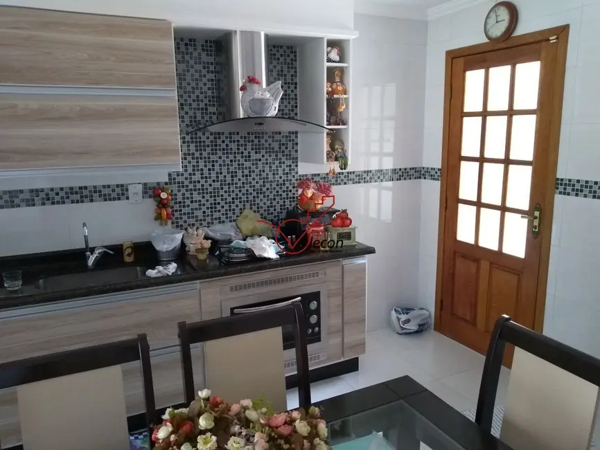 Foto 2 de Casa com 2 quartos à venda, 85m2 em Sao Jose Dos Campos - SP