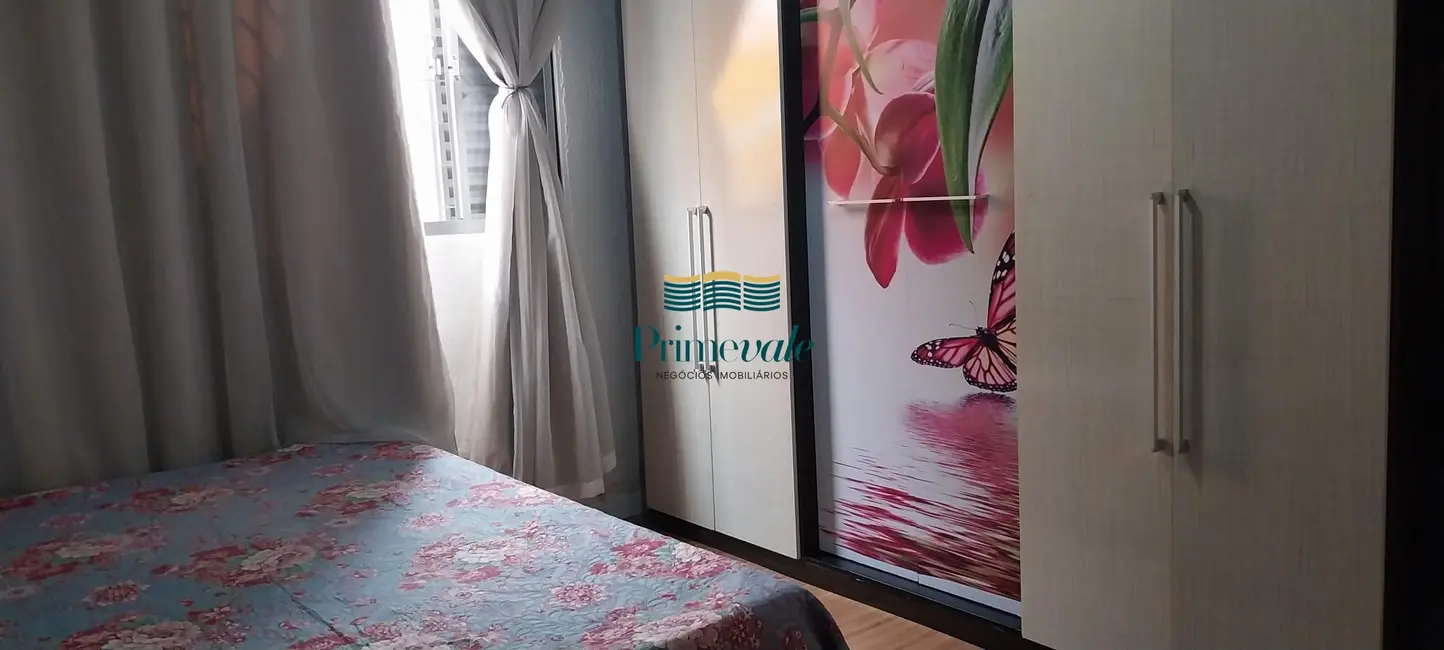 Foto 7 de Casa com 4 quartos à venda, 180m2 em Sao Jose Dos Campos - SP