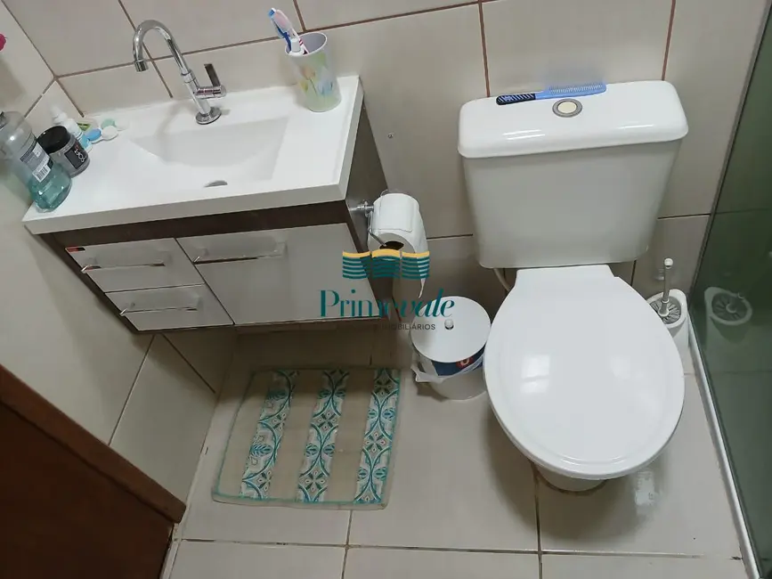 Foto 8 de Casa com 2 quartos à venda, 62m2 em Sao Jose Dos Campos - SP