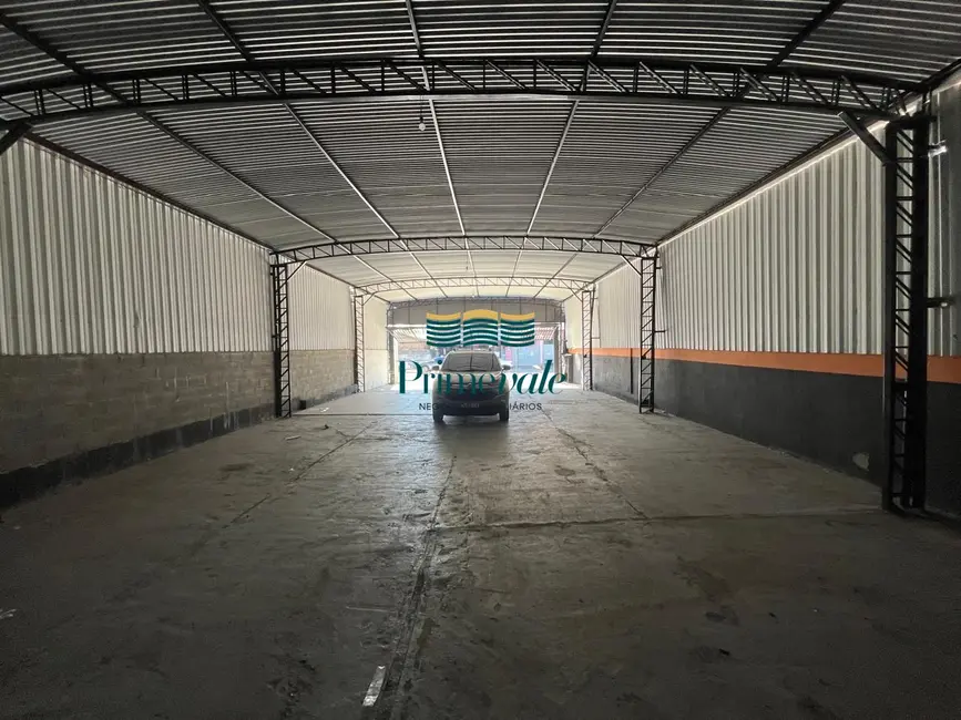 Foto 3 de Armazém / Galpão com 1 quarto para alugar, 300m2 em Sao Jose Dos Campos - SP