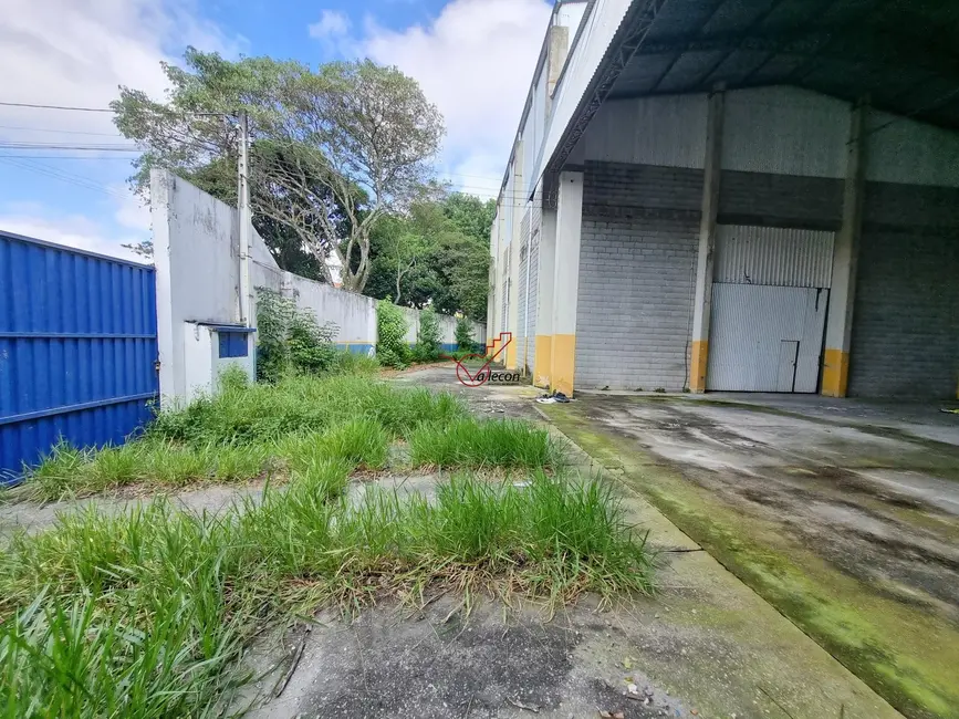 Armazém / Galpão com 8 quartos para alugar, 2500m2 em Sao Jose Dos Campos - SP - imagem 9 Foto 9 de Armazém / Galpão com 8 quartos para alugar, 2500m2 em Sao Jose Dos Campos - SP