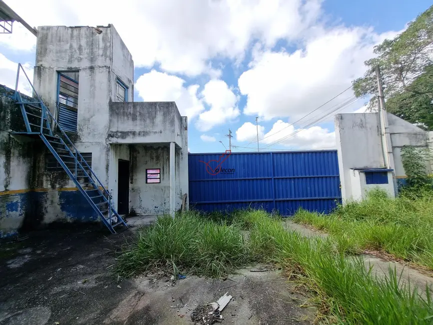 Armazém / Galpão com 8 quartos para alugar, 2500m2 em Sao Jose Dos Campos - SP - imagem 7 Foto 7 de Armazém / Galpão com 8 quartos para alugar, 2500m2 em Sao Jose Dos Campos - SP