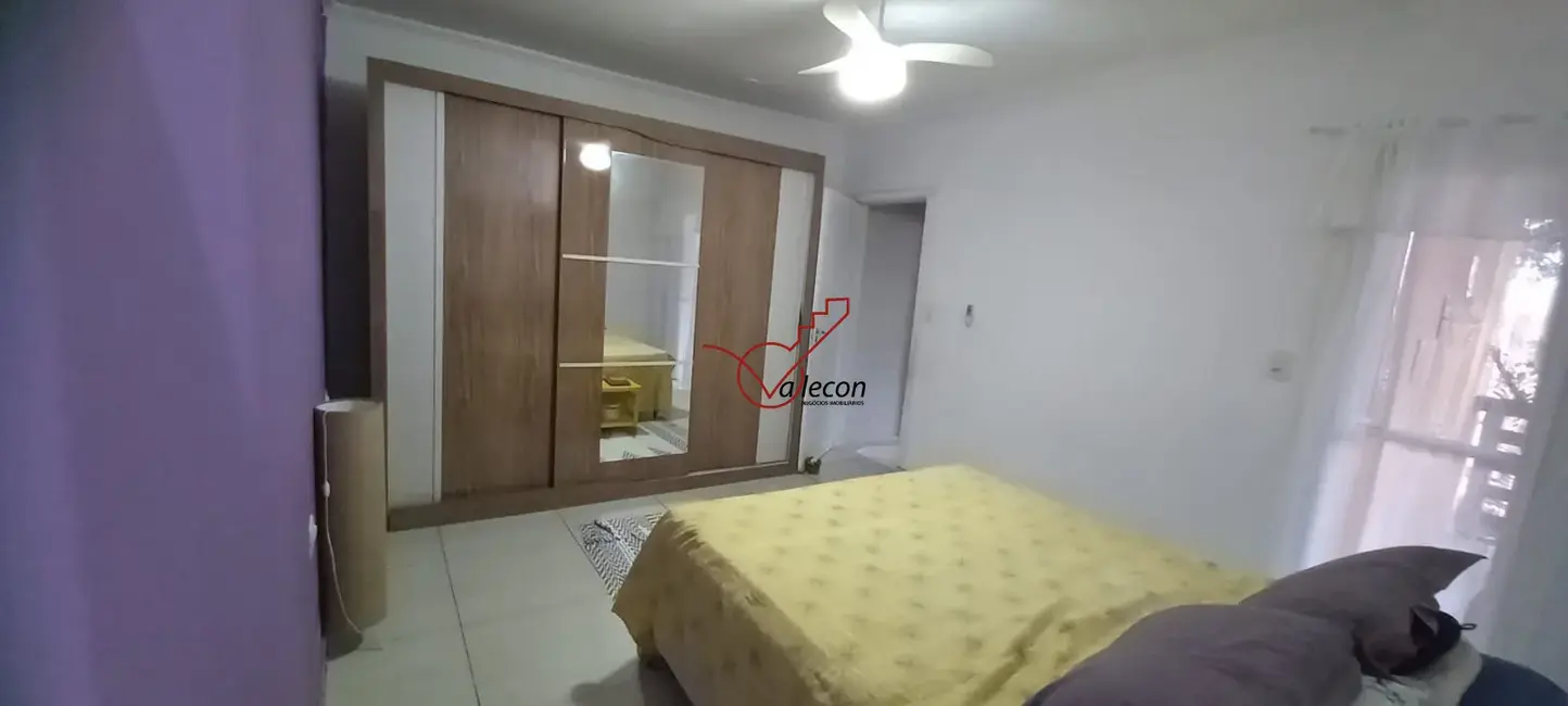 Sobrado com 2 quartos à venda, 150m2 em Sao Jose Dos Campos - SP - imagem 6 Foto 6 de Sobrado com 2 quartos à venda, 150m2 em Sao Jose Dos Campos - SP