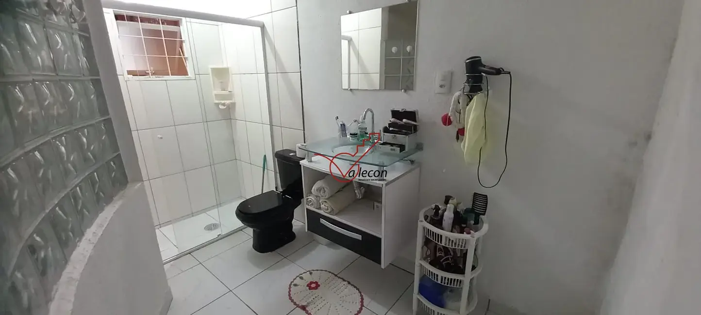 Sobrado com 2 quartos à venda, 150m2 em Sao Jose Dos Campos - SP - imagem 3 Foto 3 de Sobrado com 2 quartos à venda, 150m2 em Sao Jose Dos Campos - SP