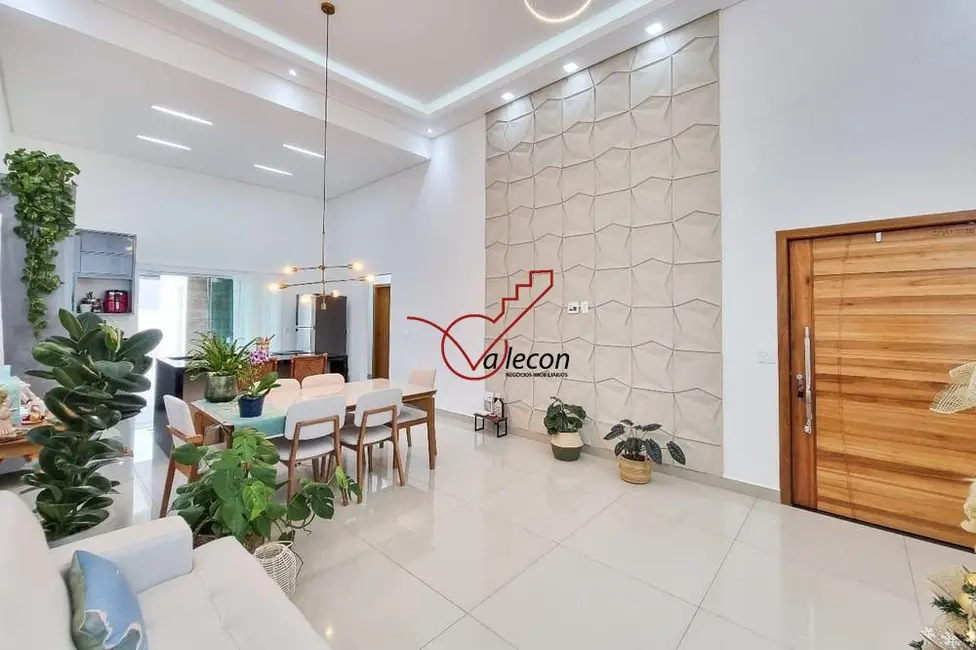 Casa de Condomínio com 3 quartos à venda, 163m2 em Cacapava - SP - imagem 7 Foto 7 de Casa de Condomínio com 3 quartos à venda, 163m2 em Cacapava - SP