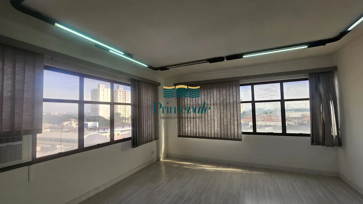 Foto 3 de Sala Comercial com 1 quarto para alugar, 39m2 em Centro, Jacarei - SP