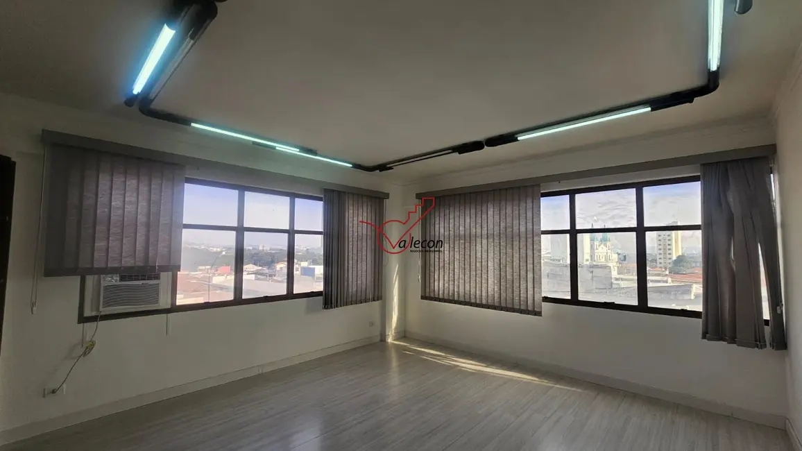 Foto 5 de Sala Comercial com 1 quarto para alugar, 39m2 em Centro, Jacarei - SP
