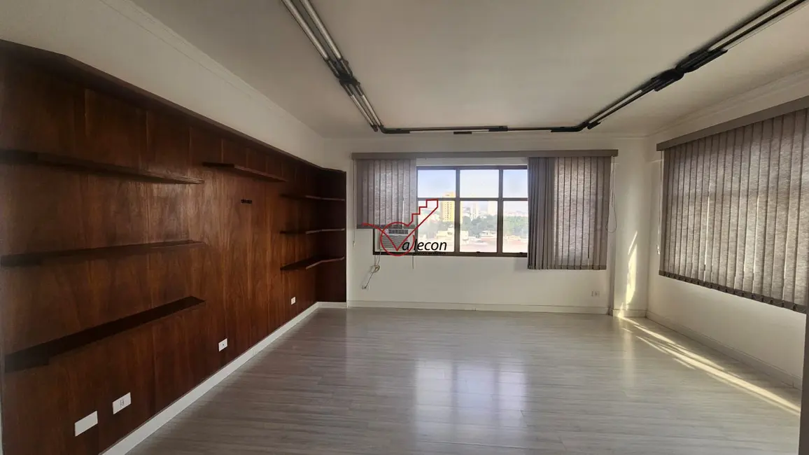 Foto 7 de Sala Comercial com 1 quarto para alugar, 39m2 em Centro, Jacarei - SP