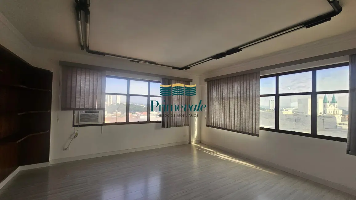 Foto 8 de Sala Comercial com 1 quarto para alugar, 39m2 em Centro, Jacarei - SP