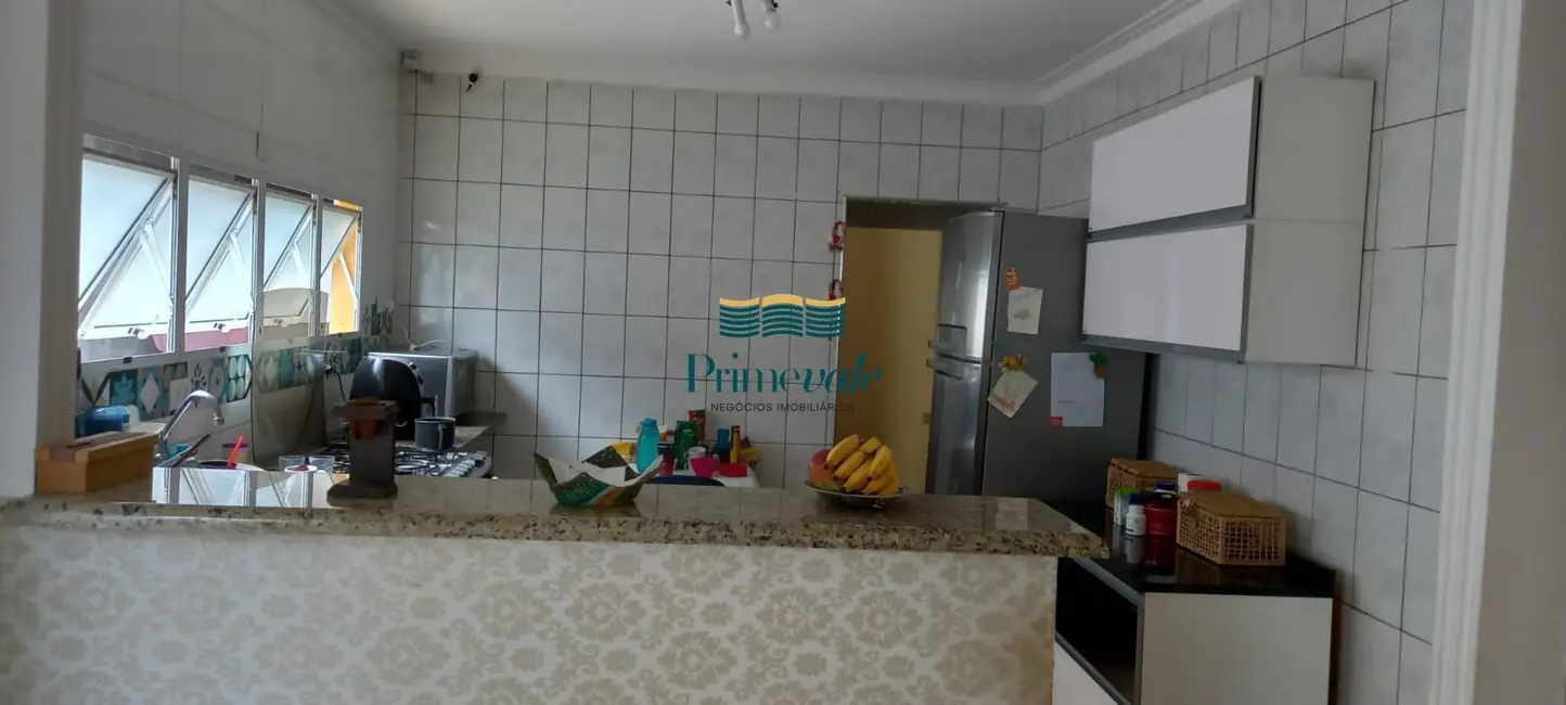 Sobrado com 2 quartos à venda, 150m2 em Sao Jose Dos Campos - SP - imagem 2 Foto 2 de Sobrado com 2 quartos à venda, 150m2 em Sao Jose Dos Campos - SP