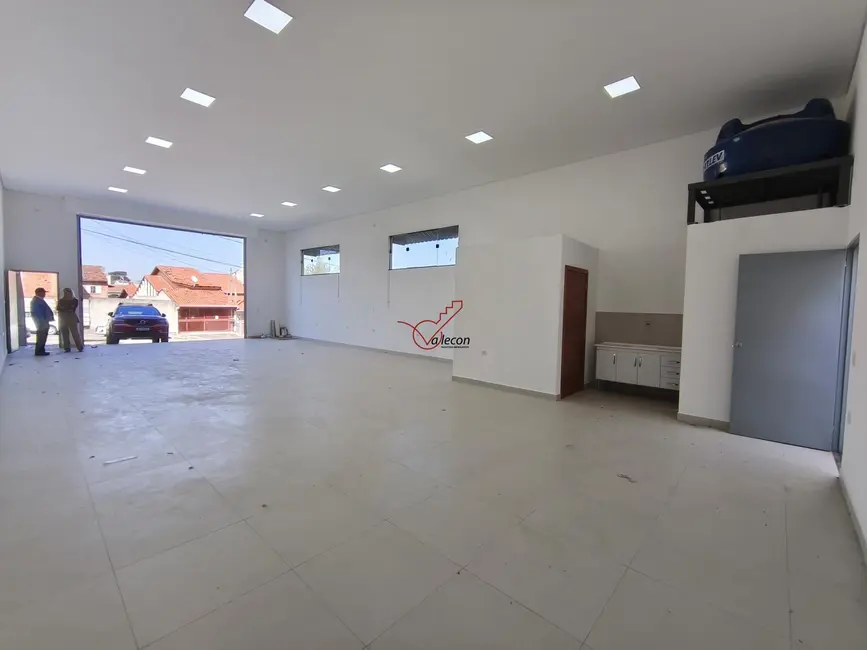 Foto 5 de Armazém / Galpão com 1 quarto para alugar, 250m2 em Sao Jose Dos Campos - SP