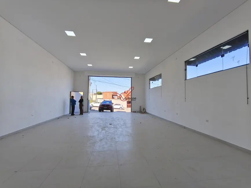 Foto 6 de Armazém / Galpão com 1 quarto para alugar, 250m2 em Sao Jose Dos Campos - SP