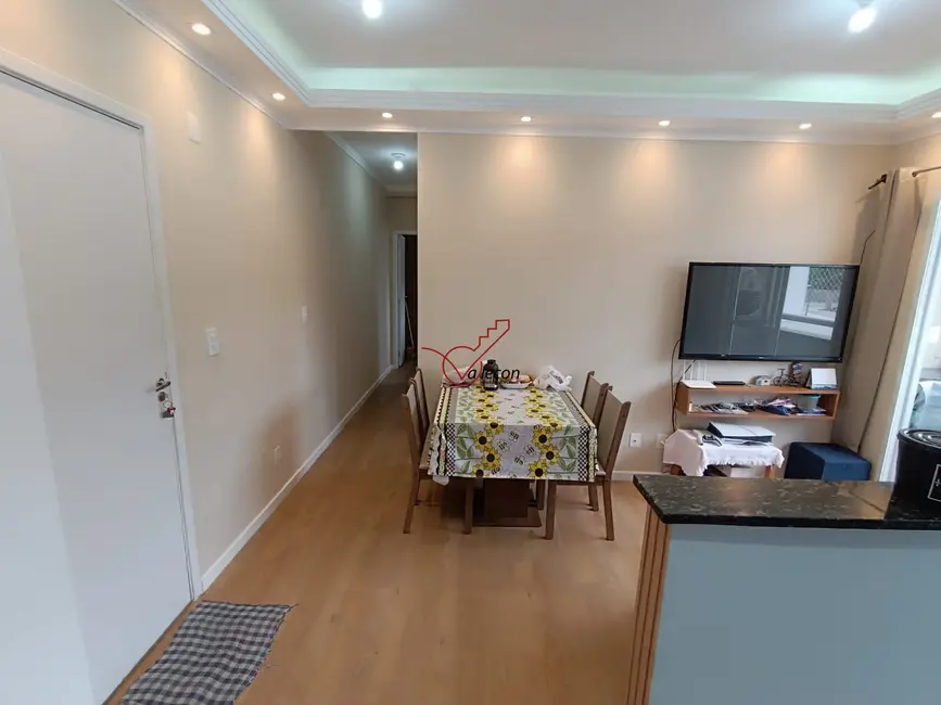 Foto 3 de Apartamento com 2 quartos à venda, 44m2 em São João, Jacarei - SP