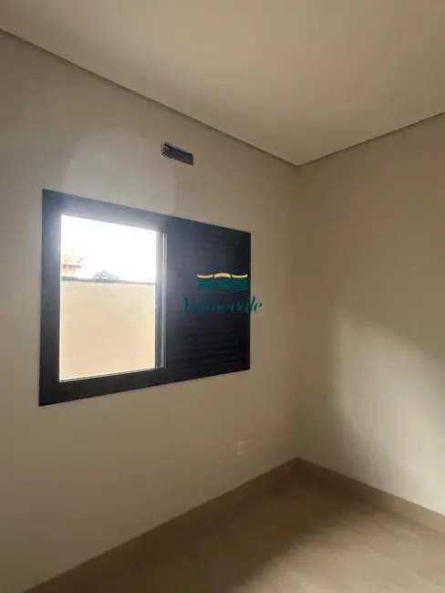 Foto 2 de Casa de Condomínio com 3 quartos à venda, 162m2 em Caçapava Velha, Cacapava - SP