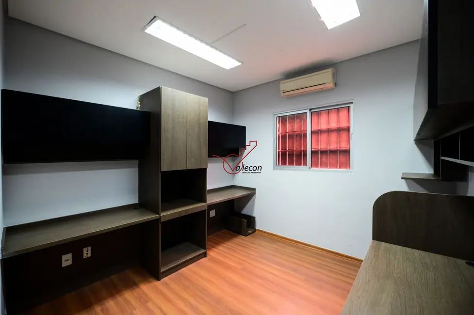Foto 9 de Loja com 6 quartos à venda, 250m2 em Sao Jose Dos Campos - SP