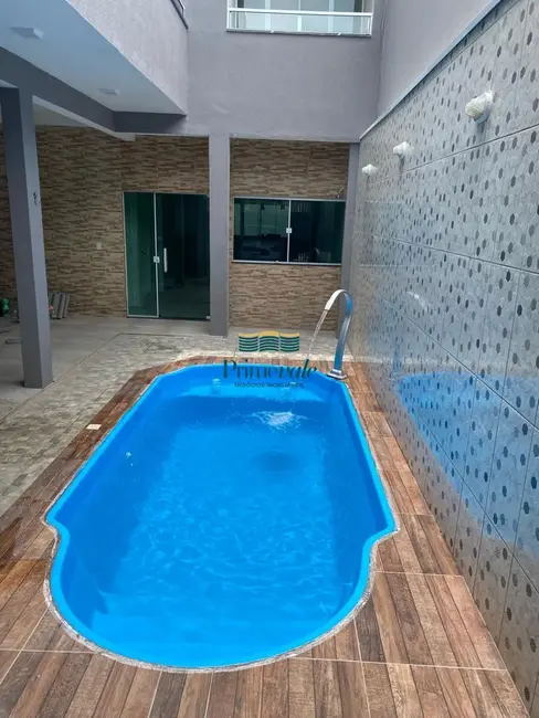 Sobrado com 4 quartos à venda, 225m2 em Sao Jose Dos Campos - SP - imagem 1 Foto 1 de Sobrado com 4 quartos à venda, 225m2 em Sao Jose Dos Campos - SP