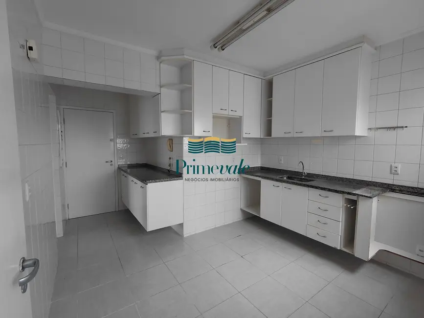 Foto 2 de Apartamento com 3 quartos para alugar, 132m2 em Sao Jose Dos Campos - SP