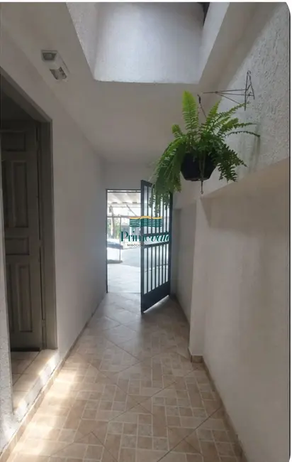Casa com 2 quartos à venda, 130m2 em Sao Jose Dos Campos - SP - imagem 2 Foto 2 de Casa com 2 quartos à venda, 130m2 em Sao Jose Dos Campos - SP