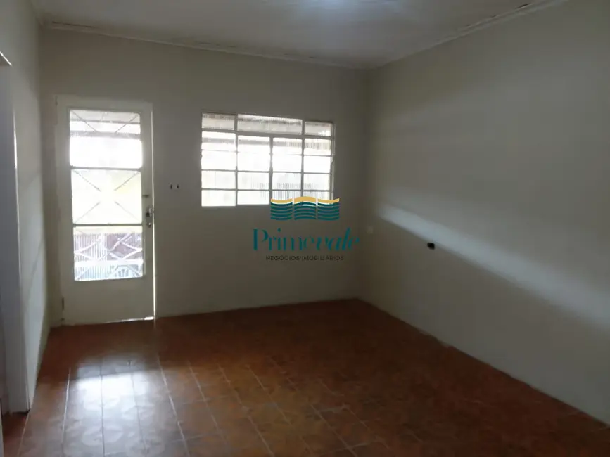 Casa com 3 quartos à venda, 195m2 em Sao Jose Dos Campos - SP - imagem 3 Foto 3 de Casa com 3 quartos à venda, 195m2 em Sao Jose Dos Campos - SP