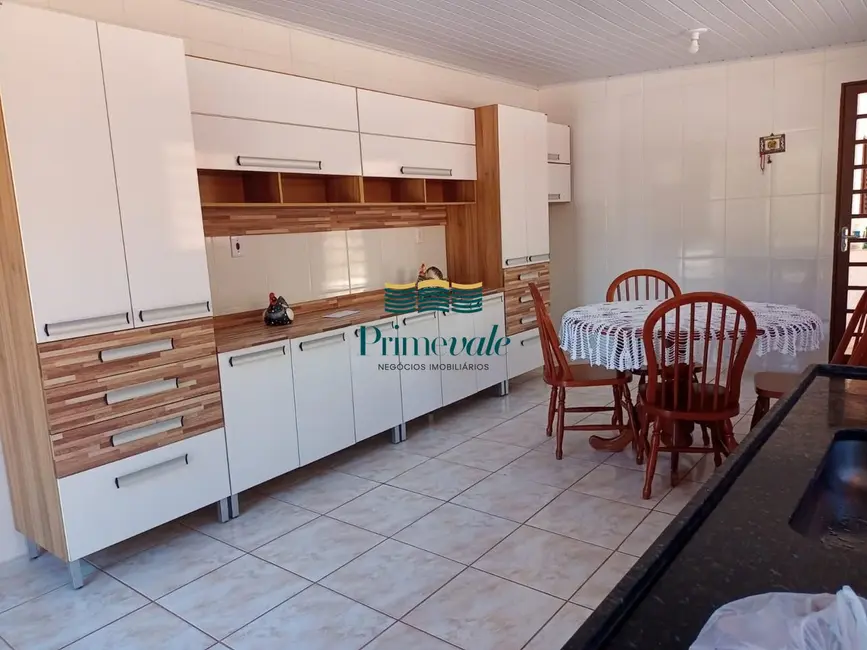 Foto 6 de Chácara com 2 quartos à venda, 160m2 em Registro, Taubate - SP
