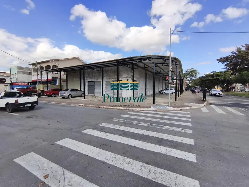 Foto 7 de Armazém / Galpão com 4 quartos para alugar, 1008m2 em Sao Jose Dos Campos - SP