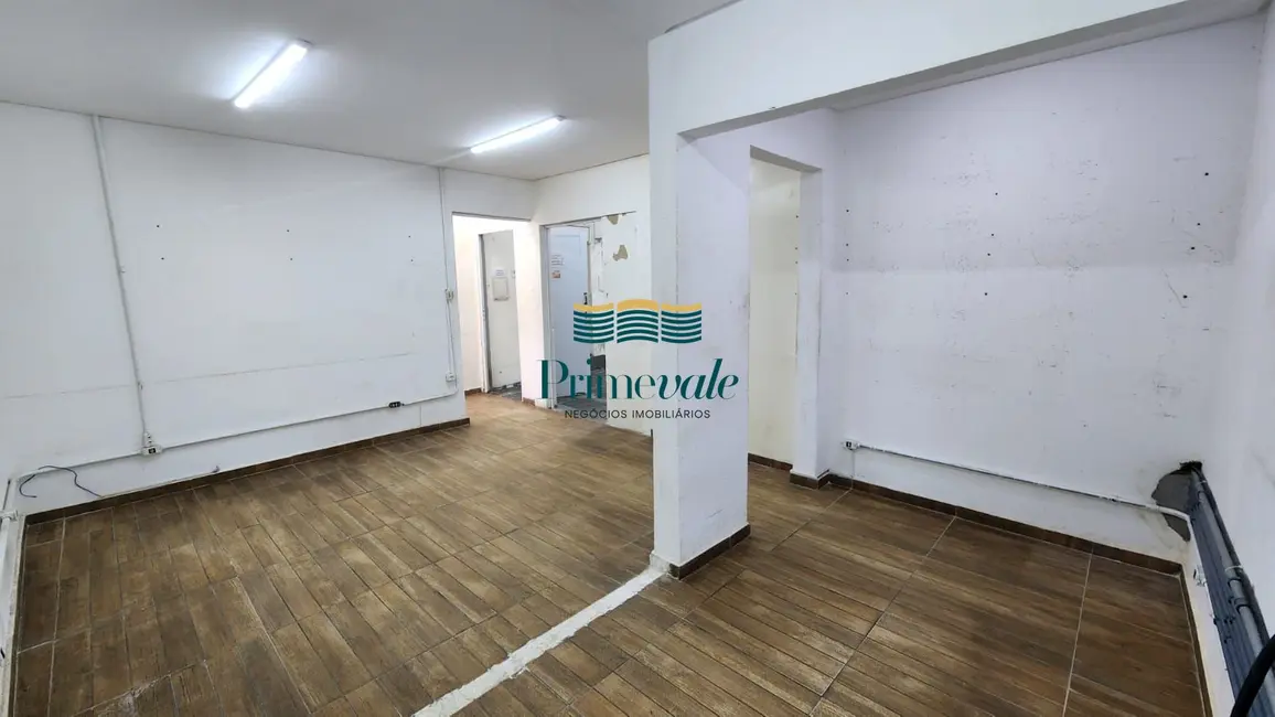 Foto 9 de Armazém / Galpão com 1 quarto para alugar, 160m2 em Sao Jose Dos Campos - SP
