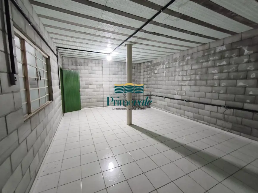 Foto 3 de Armazém / Galpão com 3 quartos para alugar, 420m2 em Sao Jose Dos Campos - SP
