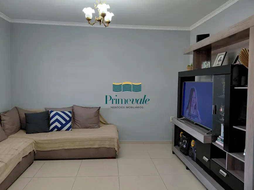 Casa com 3 quartos à venda, 140m2 em Sao Jose Dos Campos - SP - imagem 4 Foto 4 de Casa com 3 quartos à venda, 140m2 em Sao Jose Dos Campos - SP