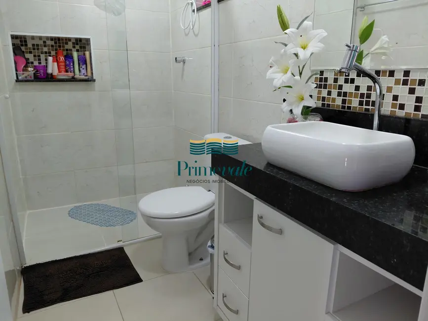 Casa com 3 quartos à venda, 140m2 em Sao Jose Dos Campos - SP - imagem 5 Foto 5 de Casa com 3 quartos à venda, 140m2 em Sao Jose Dos Campos - SP