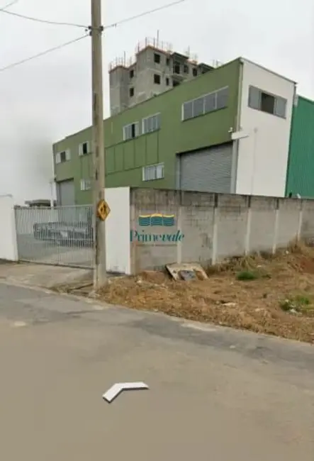 Foto 3 de Armazém / Galpão com 6 quartos para alugar, 1900m2 em Sao Jose Dos Campos - SP