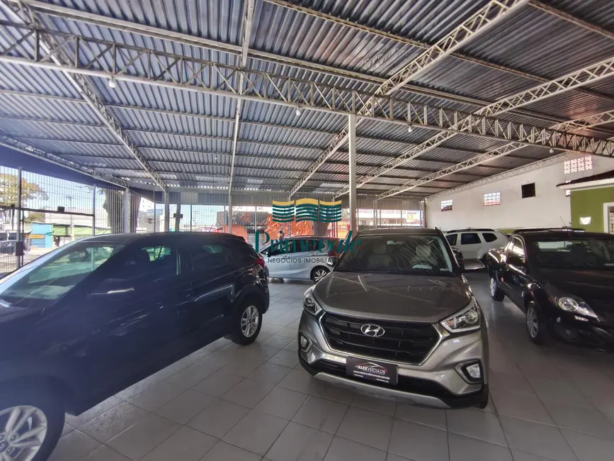 Foto 8 de Armazém / Galpão com 3 quartos para alugar, 700m2 em Sao Jose Dos Campos - SP