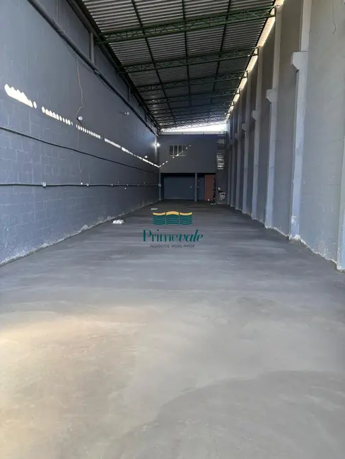 Foto 3 de Armazém / Galpão com 1 quarto para alugar, 216m2 em Sao Jose Dos Campos - SP