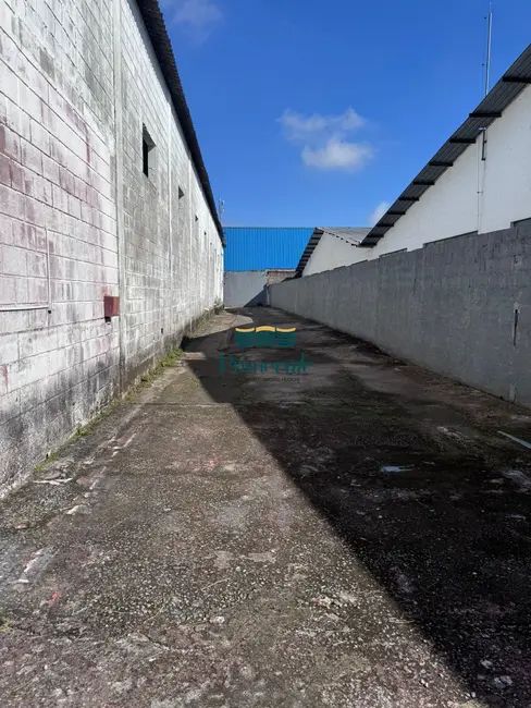 Foto 5 de Armazém / Galpão com 3 quartos para alugar, 2160m2 em Sao Jose Dos Campos - SP