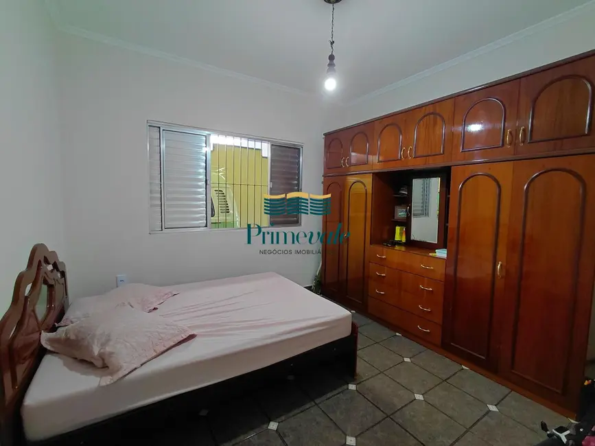 Sobrado com 5 quartos para alugar, 360m2 em Sao Jose Dos Campos - SP - imagem 6 Foto 6 de Sobrado com 5 quartos para alugar, 360m2 em Sao Jose Dos Campos - SP