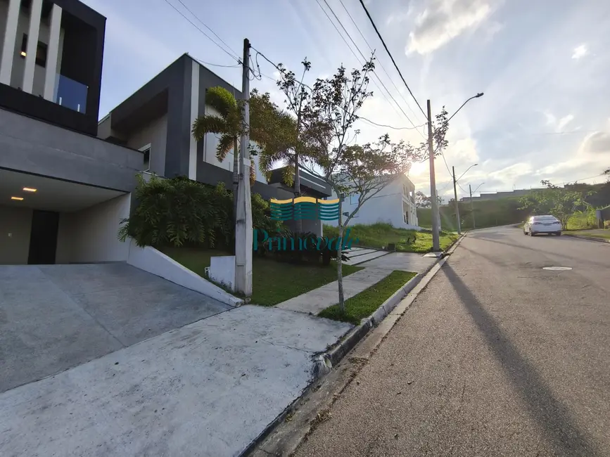 Foto 4 de Sobrado com 3 quartos à venda, 250m2 em Sao Jose Dos Campos - SP
