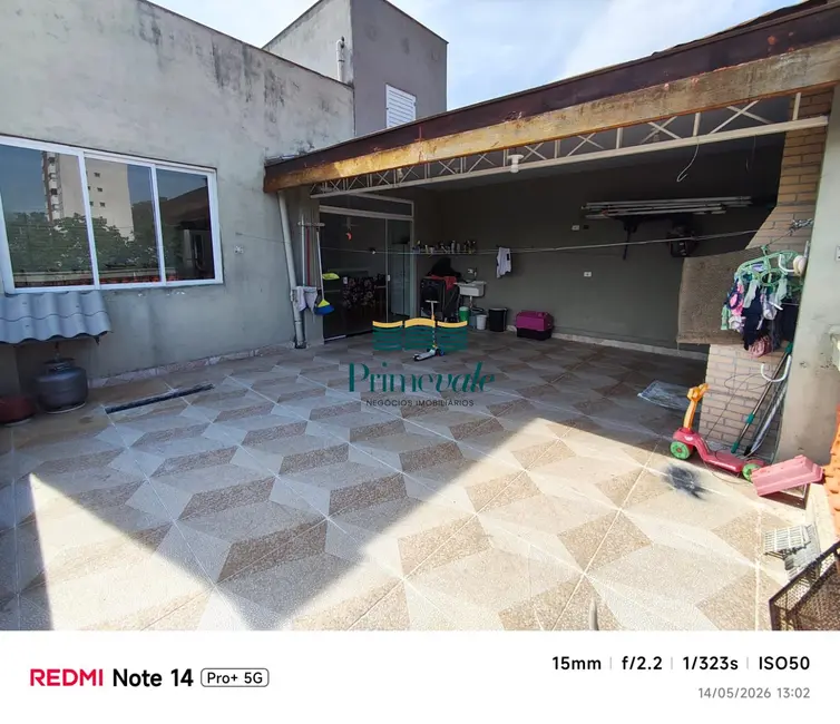 Foto 2 de Sobrado com 4 quartos para alugar, 150m2 em Sao Jose Dos Campos - SP