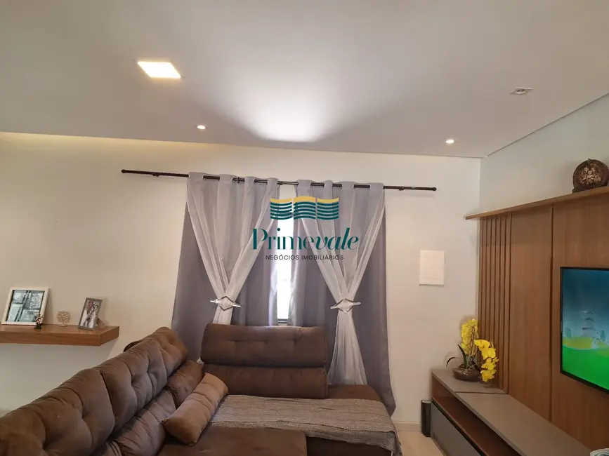 Sobrado com 2 quartos à venda, 160m2 em Sao Jose Dos Campos - SP - imagem 2 Foto 2 de Sobrado com 2 quartos à venda, 160m2 em Sao Jose Dos Campos - SP
