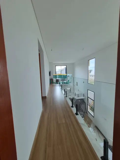 Sobrado com 3 quartos à venda, 205m2 em Sao Jose Dos Campos - SP - imagem 5 Foto 5 de Sobrado com 3 quartos à venda, 205m2 em Sao Jose Dos Campos - SP