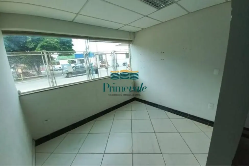 Armazém / Galpão com 6 quartos para alugar, 1300m2 em Sao Jose Dos Campos - SP - imagem 8 Foto 8 de Armazém / Galpão com 6 quartos para alugar, 1300m2 em Sao Jose Dos Campos - SP