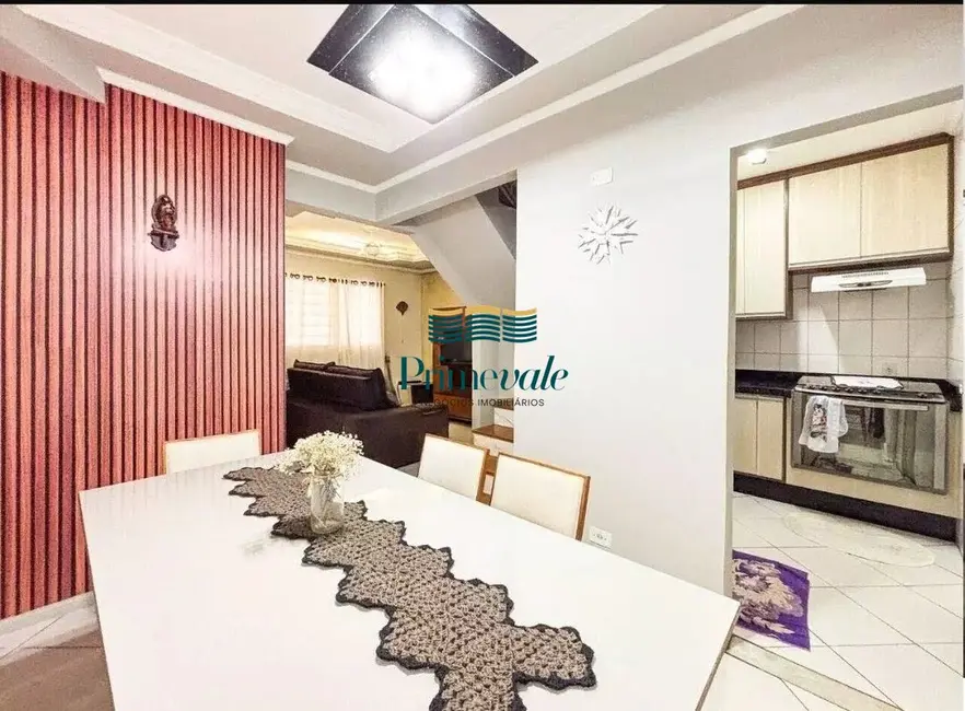 Casa de Condomínio com 3 quartos à venda, 115m2 em Sao Jose Dos Campos - SP - imagem 5 Foto 5 de Casa de Condomínio com 3 quartos à venda, 115m2 em Sao Jose Dos Campos - SP