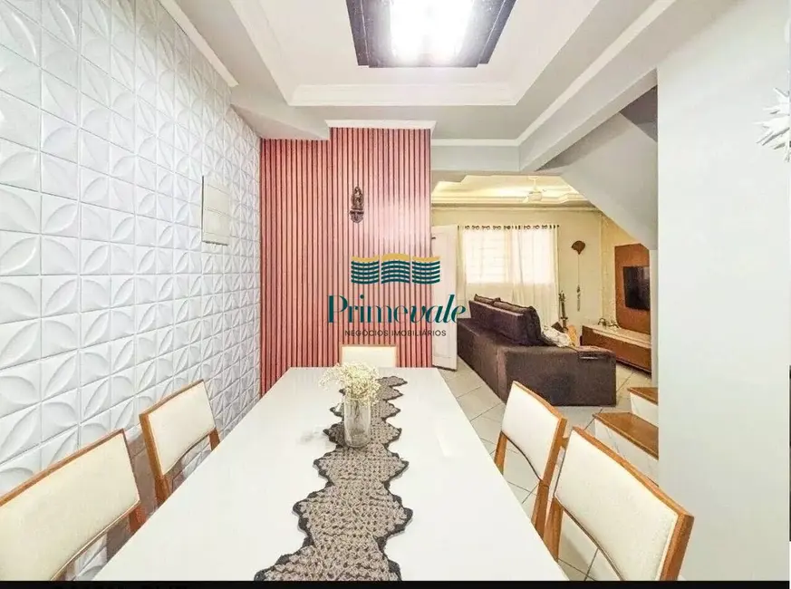 Casa de Condomínio com 3 quartos à venda, 115m2 em Sao Jose Dos Campos - SP - imagem 6 Foto 6 de Casa de Condomínio com 3 quartos à venda, 115m2 em Sao Jose Dos Campos - SP