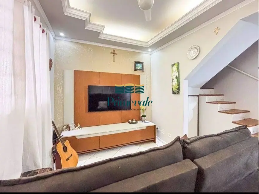 Casa de Condomínio com 3 quartos à venda, 115m2 em Sao Jose Dos Campos - SP - imagem 4 Foto 4 de Casa de Condomínio com 3 quartos à venda, 115m2 em Sao Jose Dos Campos - SP
