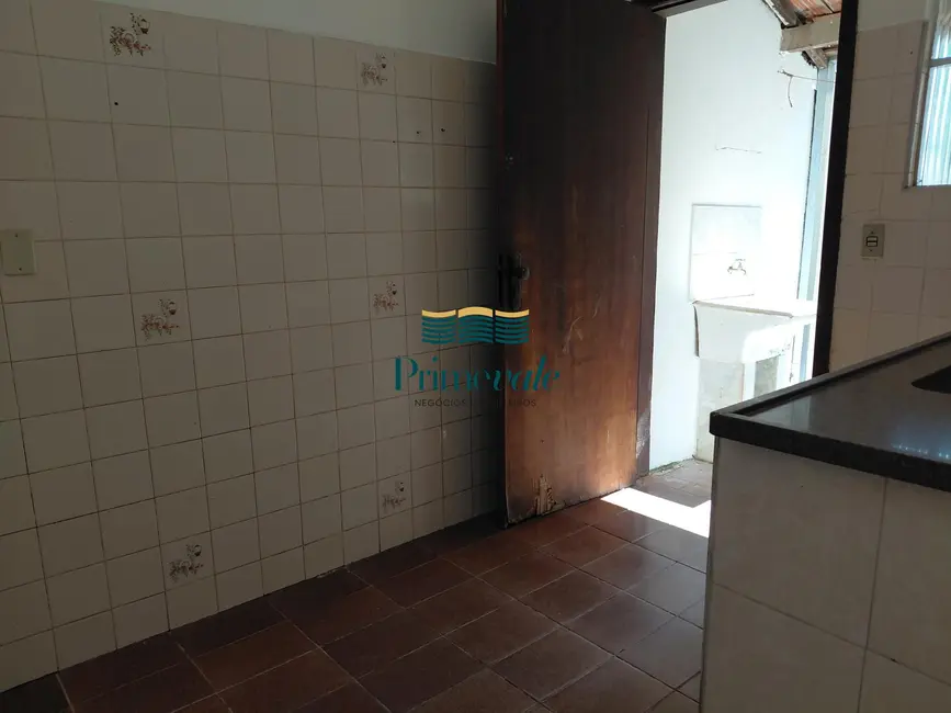 Sobrado com 3 quartos à venda, 315m2 em Sao Jose Dos Campos - SP - imagem 8 Foto 8 de Sobrado com 3 quartos à venda, 315m2 em Sao Jose Dos Campos - SP
