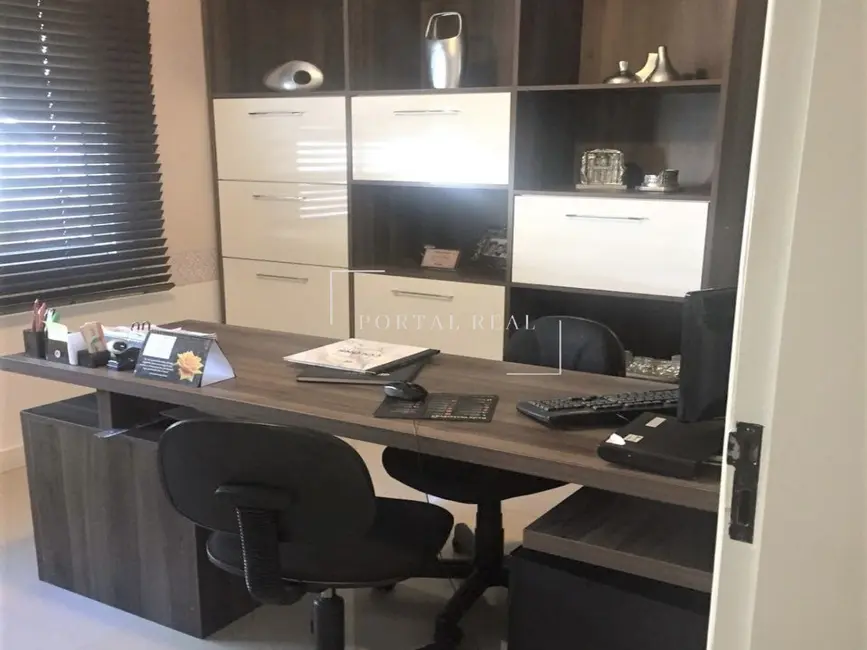 Casa com 3 quartos à venda, 320m2 em Parque das Universidades, Campinas - SP - imagem 8 Foto 8 de Casa com 3 quartos à venda, 320m2 em Parque das Universidades, Campinas - SP